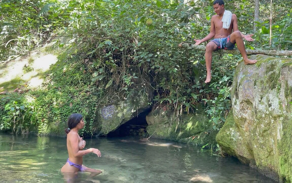 I Fuck Unknown Latina Girl While She Takes a Nice Dive in the Lake