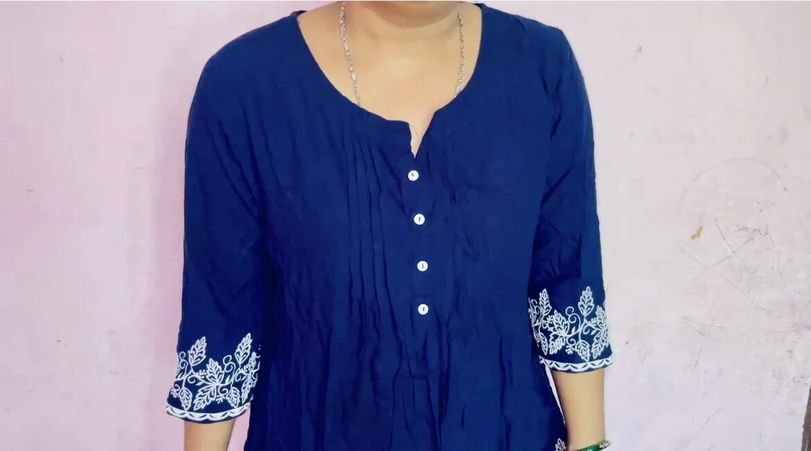 village hot bhabhi’s pussy licking her boyfriend