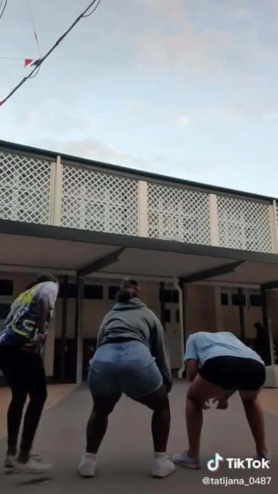 KIRSTEN KULU PNG KOK RIDER