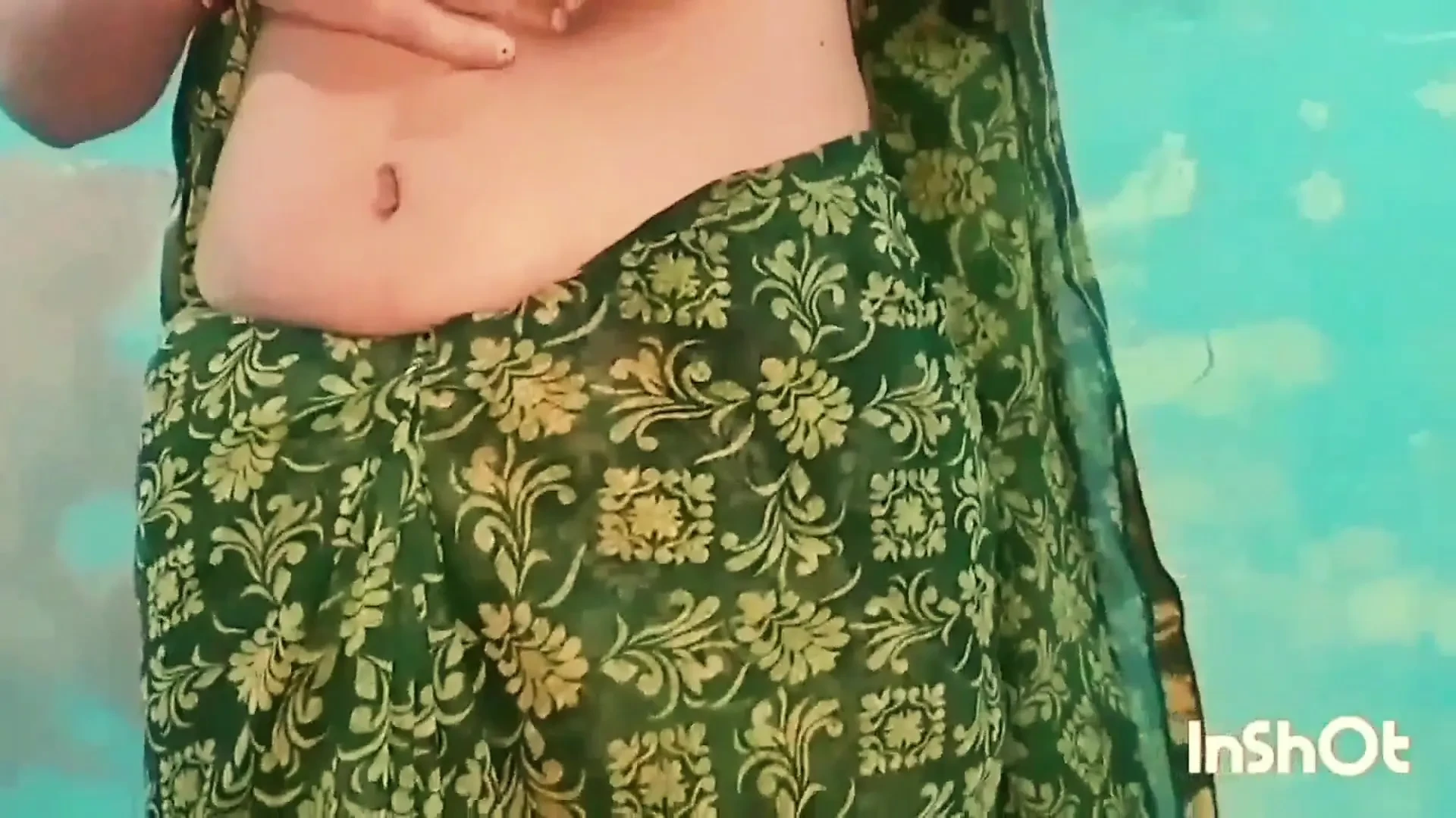 DEVAR NE APNI JAWAN BHABHI KO SOFA PAR LITAKAR CHUDAYI KI