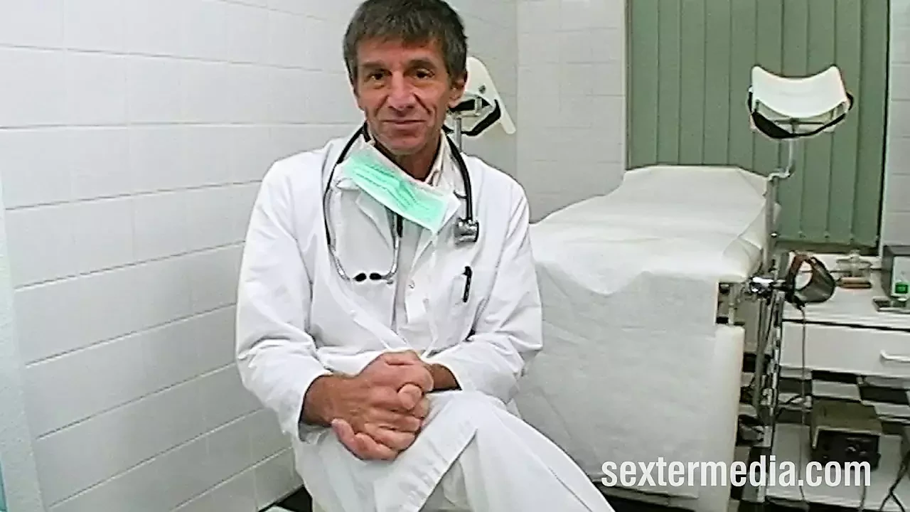 Teengirl’s Pussy Check up with Dr. Dirty