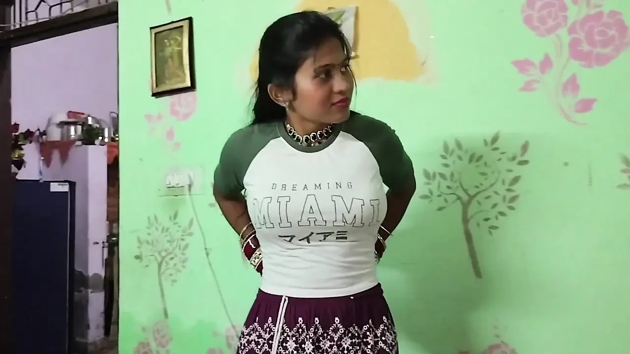 Indian desi muslim stepsister ruks fucked by young amateur stepbrother in doggy style full Hindi audio pov porn