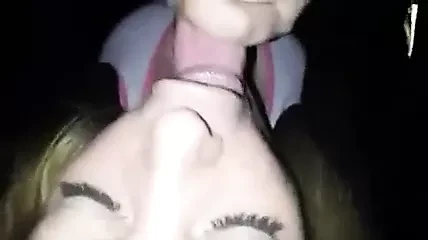 Tuerkin, Araberin, Albanerin, Griechin