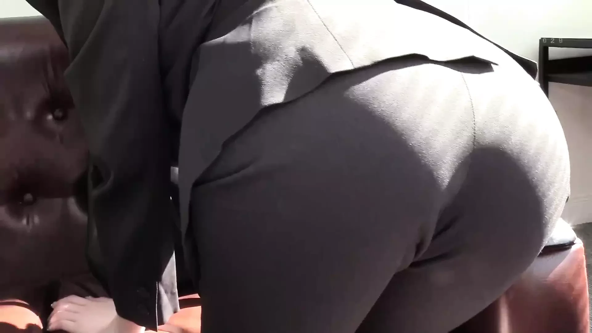 Low Angle and Best Angle in a Row! Panty in the air 3 – Low Angle