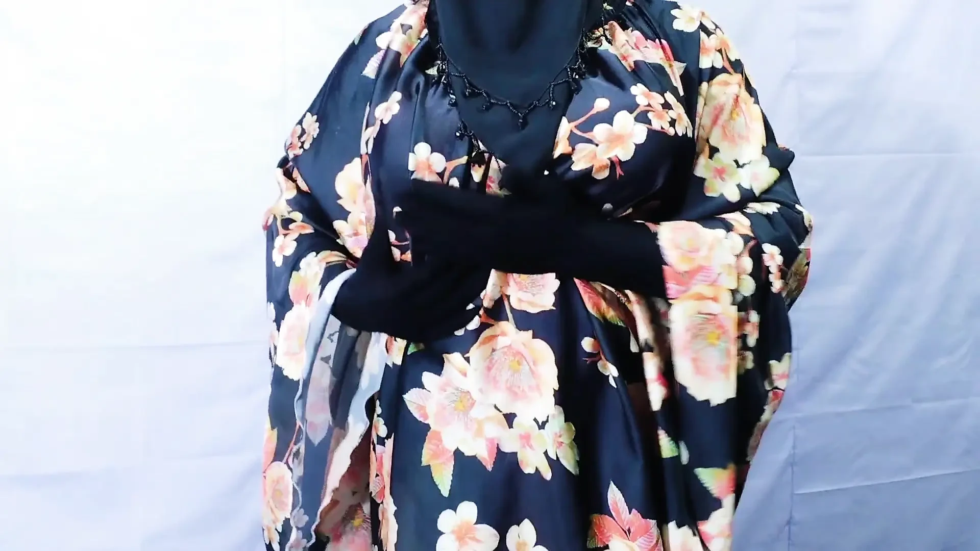 Beautiful Housewife Sex and Dirty Talk Indian – Clear Hindi Audio