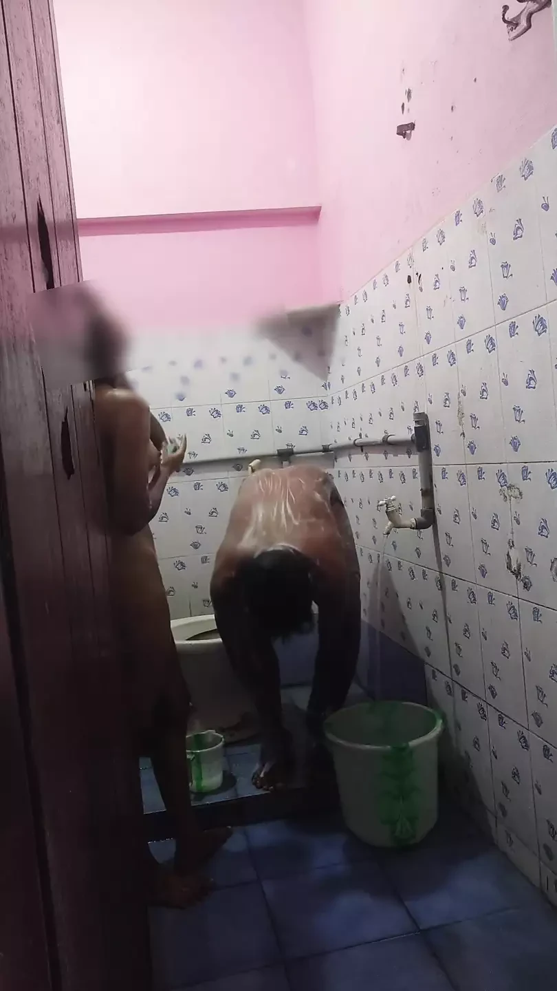Step sister bathing and sex with step brother friend at bathroom