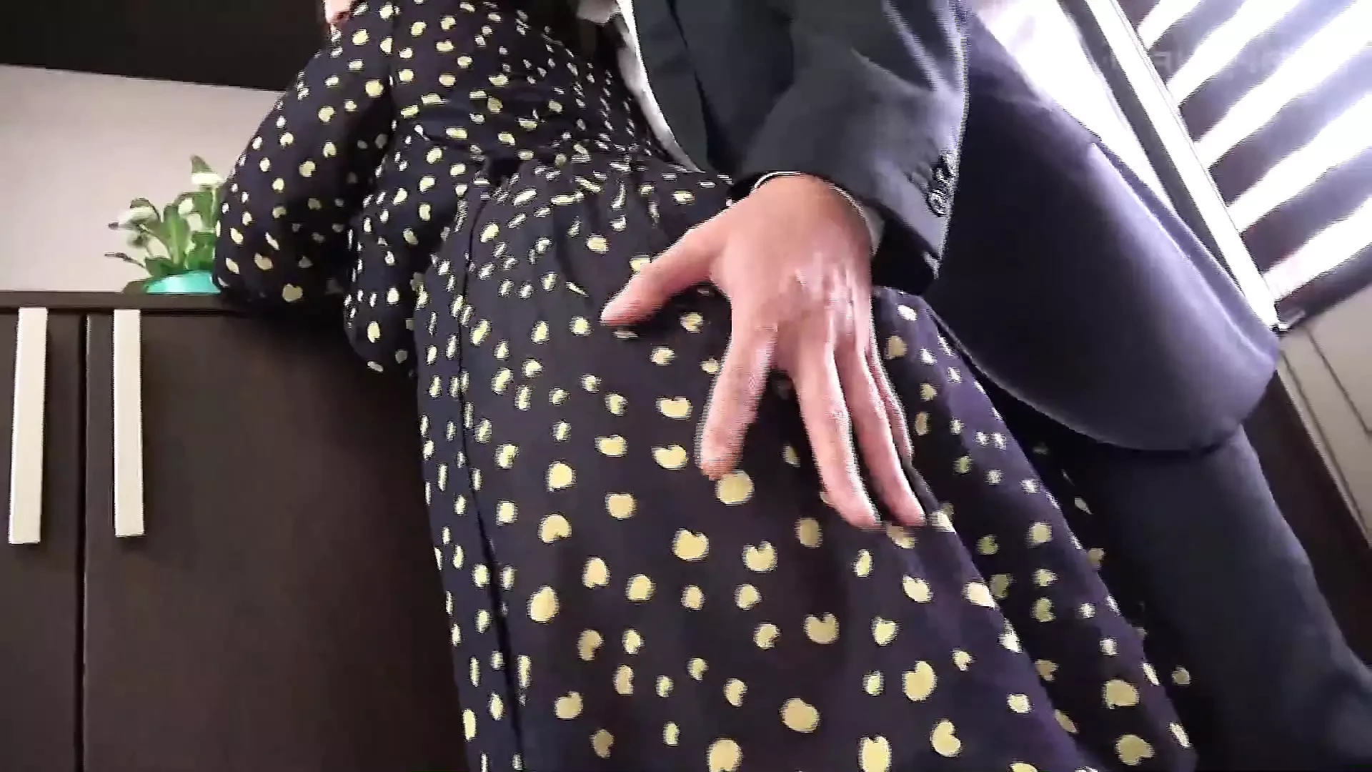 Kanna Shinozaki – Married Woman Caught Cheating By Her Husband’s Boss : Part.1