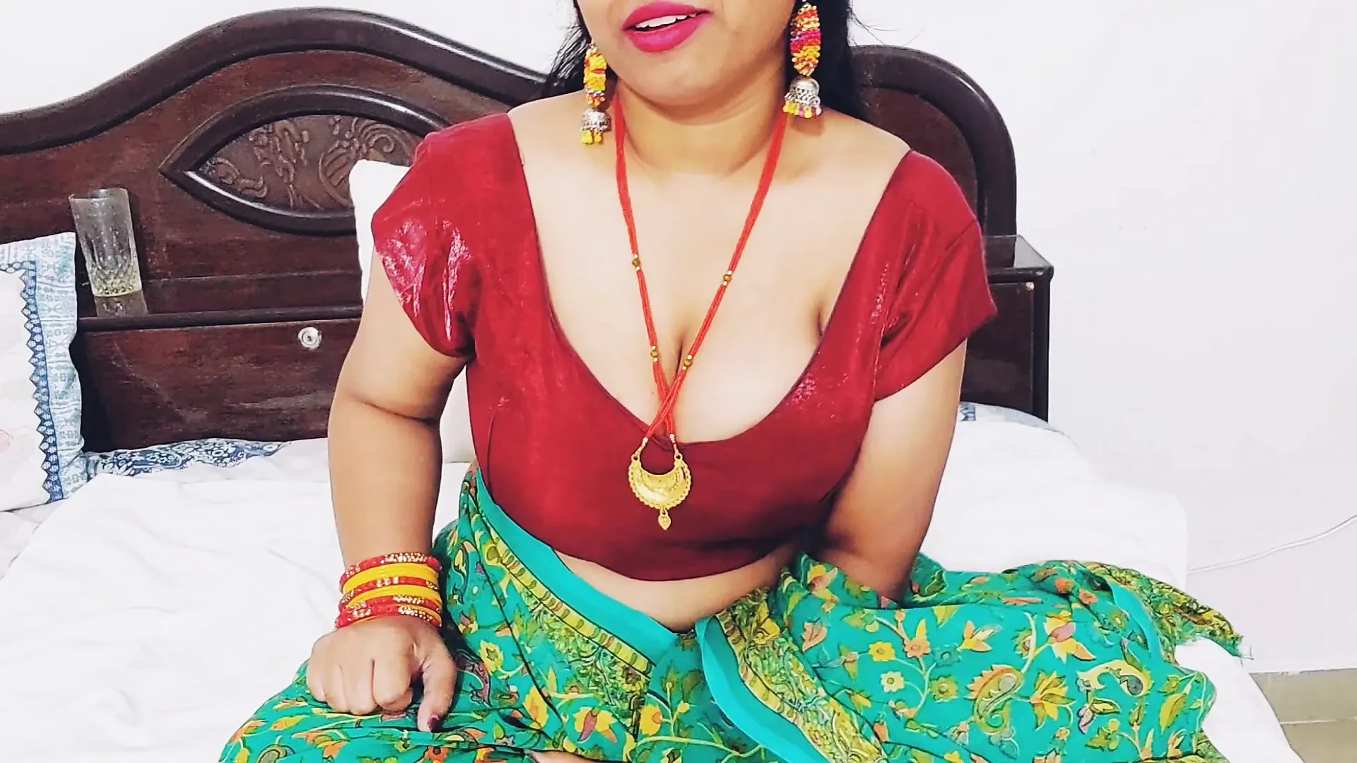 Step sister teach  step brother to fuck very delicious her girlfriend