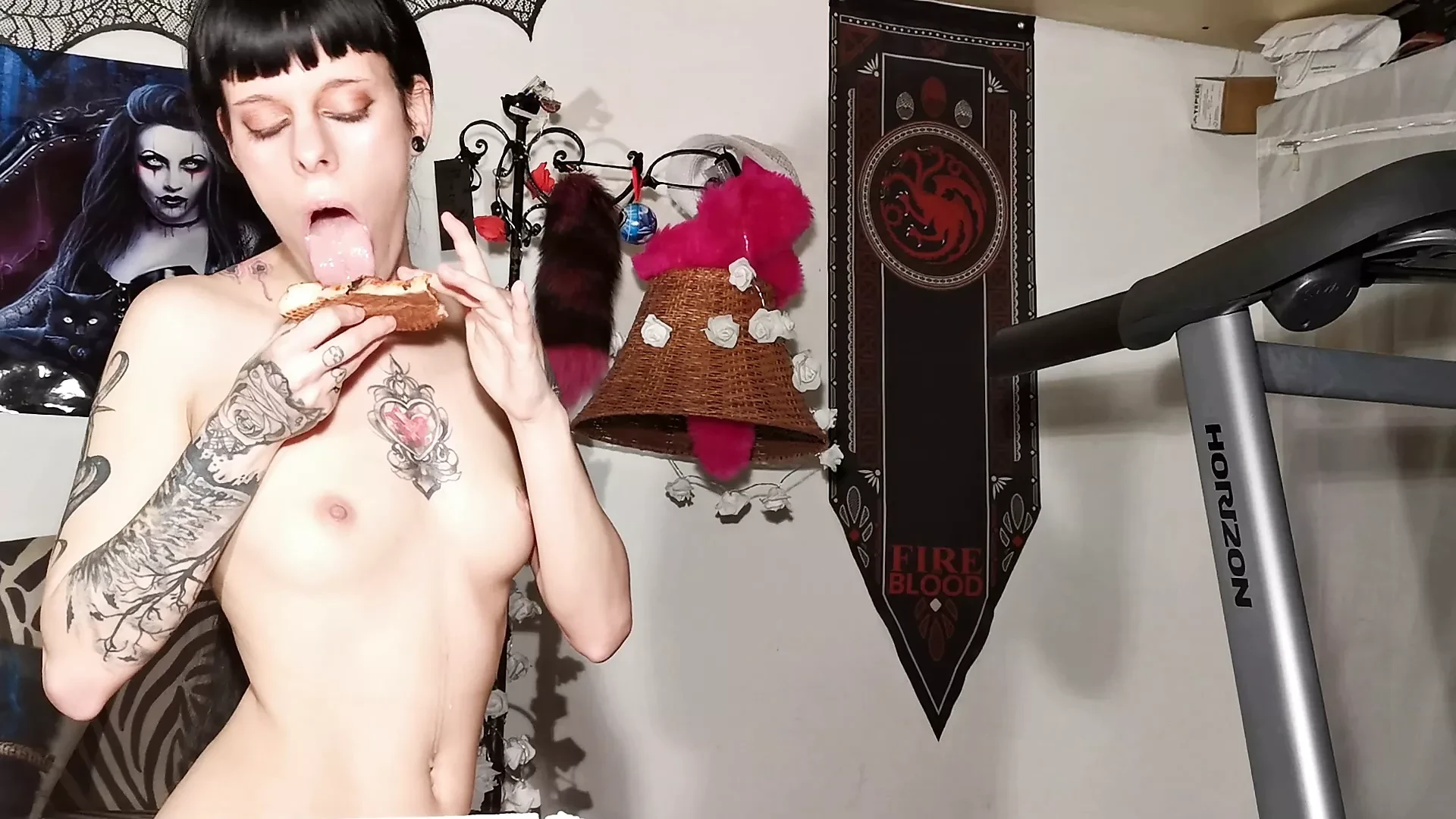 Cum drinking compilation of Beth Kinky