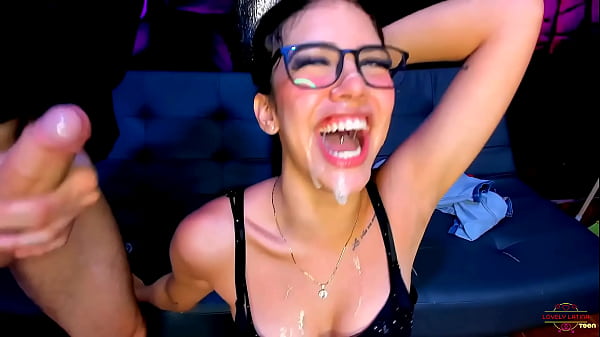 DOUBLE FACIAL! Playful and slutty teen