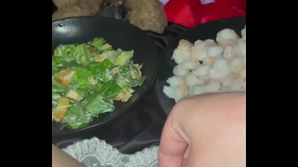 EXTREME HARDCORE FOOD FETISH-KINKY FEMALE MASTURBATION-SAUDI VIRGIN TEEN 18 YEAR-OLD-ARABIAN SNOWWHITE-IN LOS ANGELES-BEVERLY HILLS-UNITED STATES OF AMERICA 2025-LONG FULL ARAB VIDEO PORN-WEIRD&LUXURY