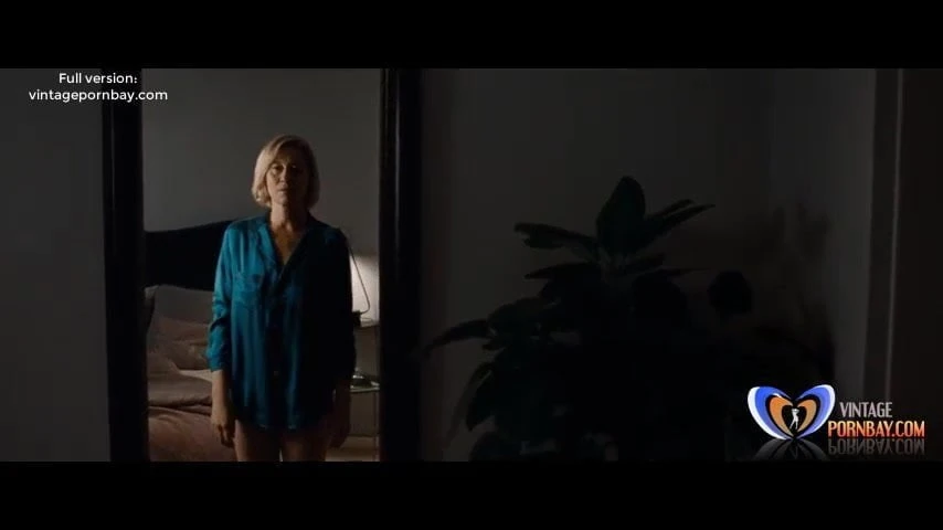 Mature Stepmom Wants Hard Fuck from Behind