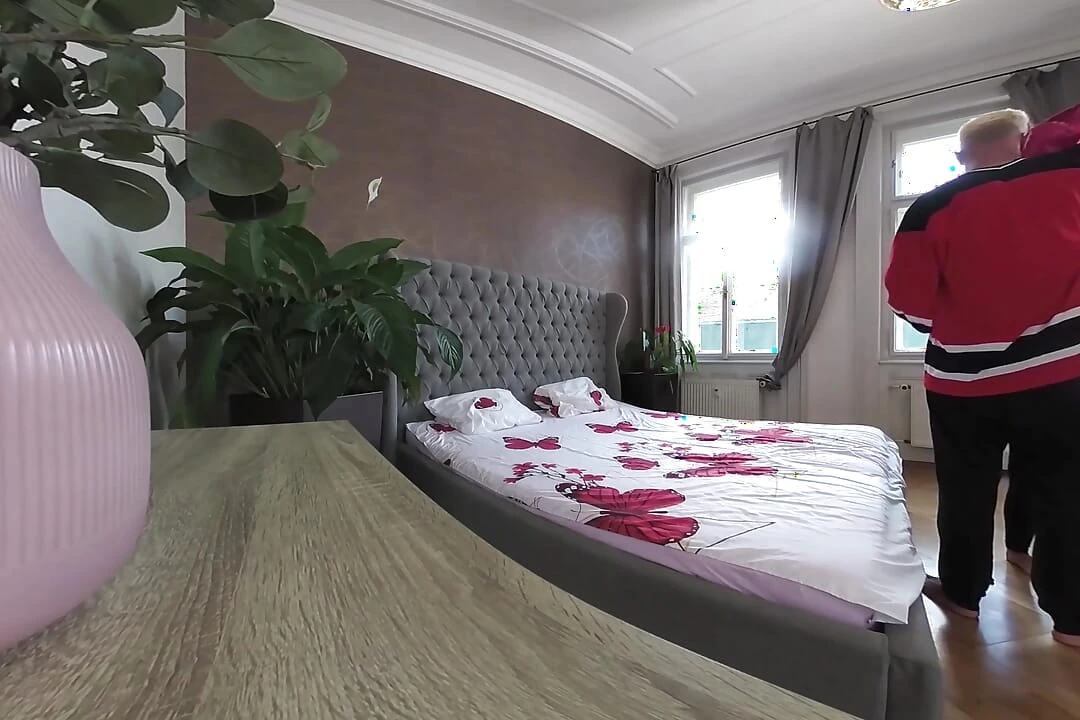 Lovita Fate VR Video Part One – Behind the Scenes – Czech Beauty Tag Teamed by Best Friends