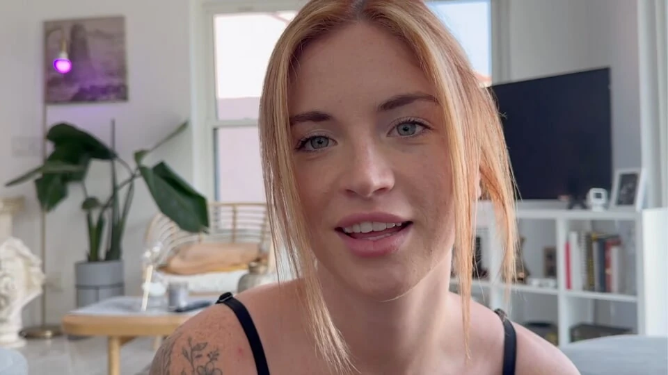 My Gym Partner Proves She Likes Men Too – “Im Not A Lesbian, I Like Dick Too”