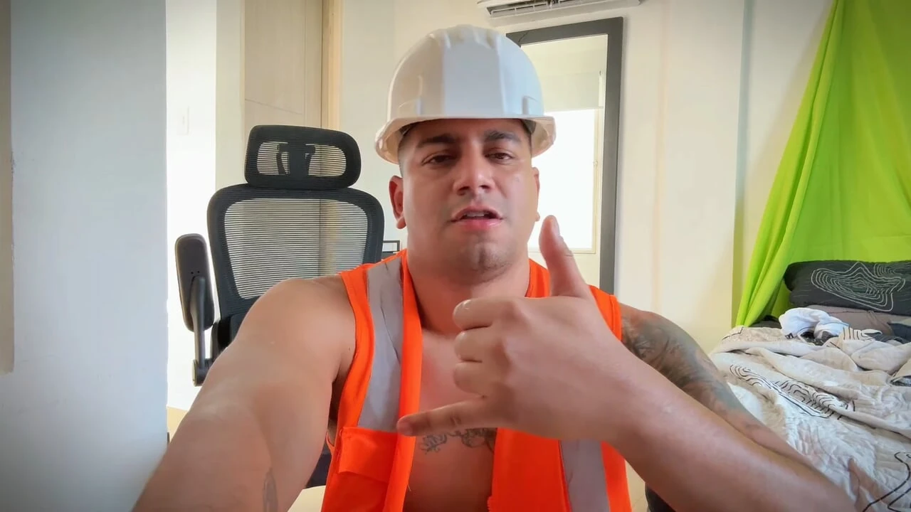 Cheese Under Construction: Hard Hat Uncut Vibes