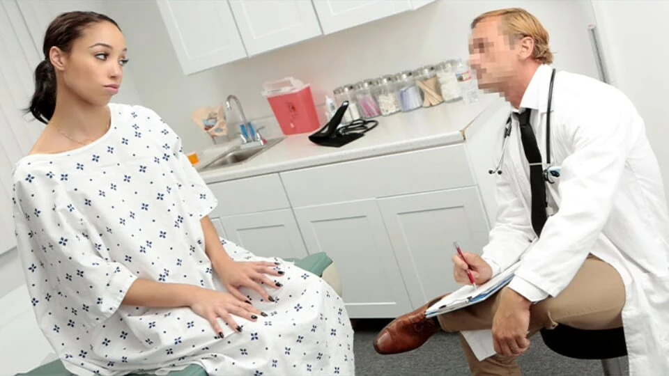 Pervz – Lustful Ebony Babe Alexis Tae Receives Special Pussy Treatment from a Muscular Doctor