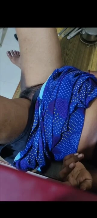 Telugu aunty husband friend table Fuck couple videos