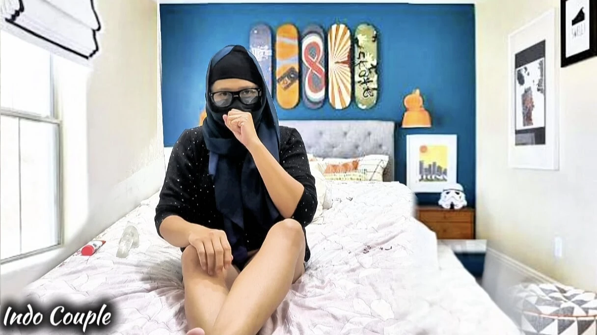 Indo Muslim beautiful Hijab Istri bugil Via Vallen ngentot mesum masturbation