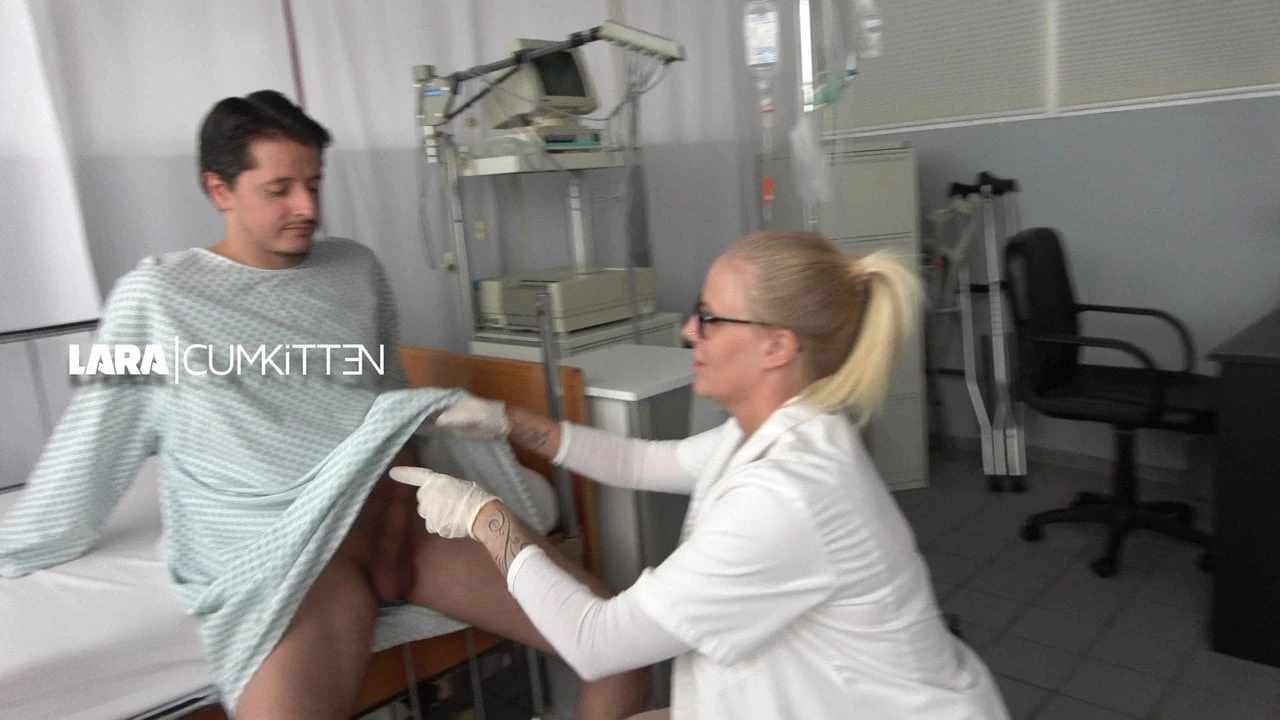 Lara CumKitten – Teaser Stangenfieber