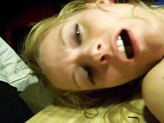 GF getting orgasm. Way hot.