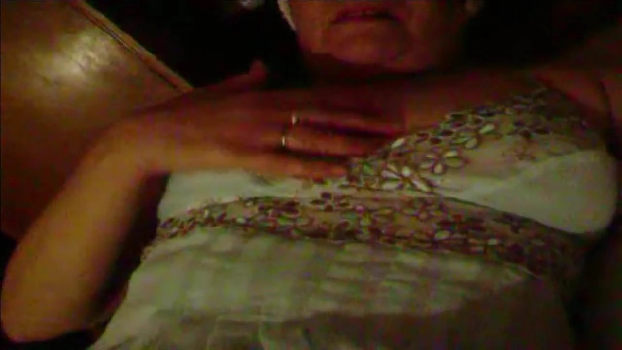 MADURA ARGENTINA SE ME MOSTRO POR CAMARA