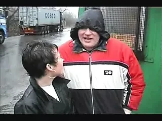 Small British Granny R20