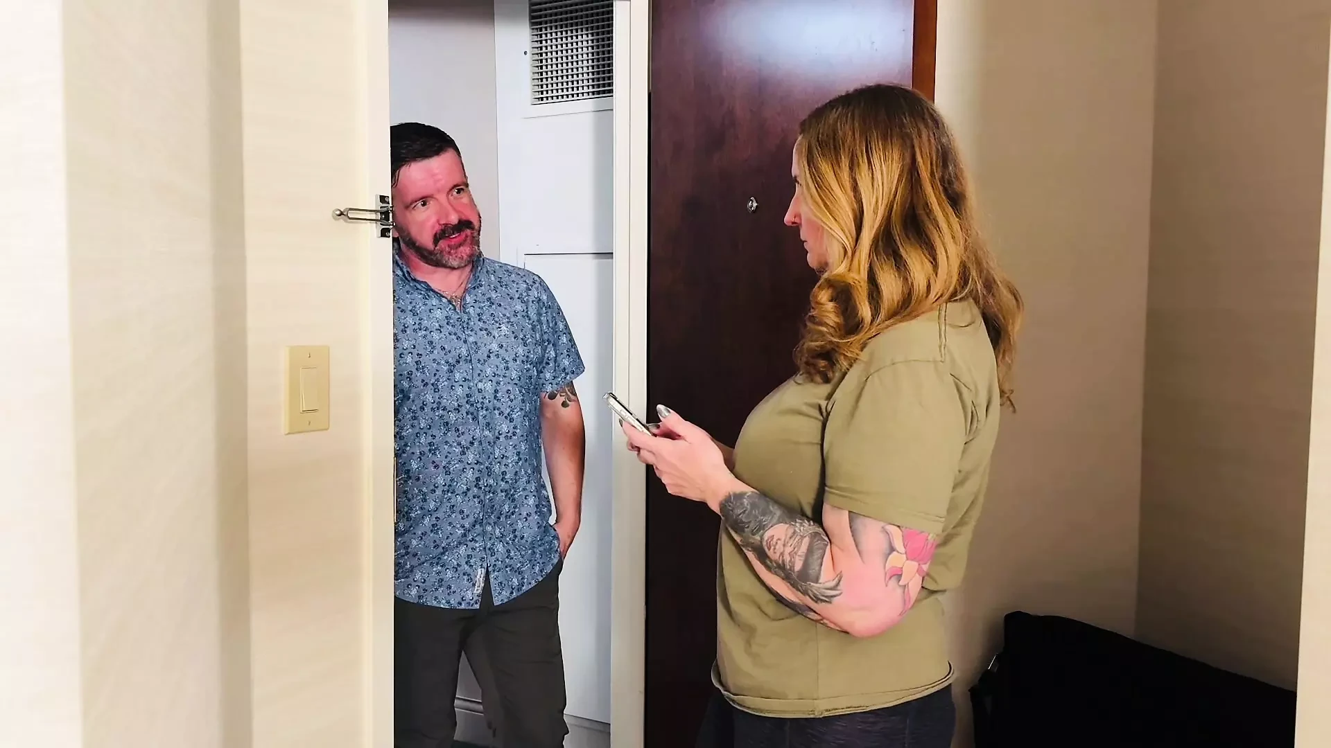 Avn Nominee Buys My Vote with Cock!