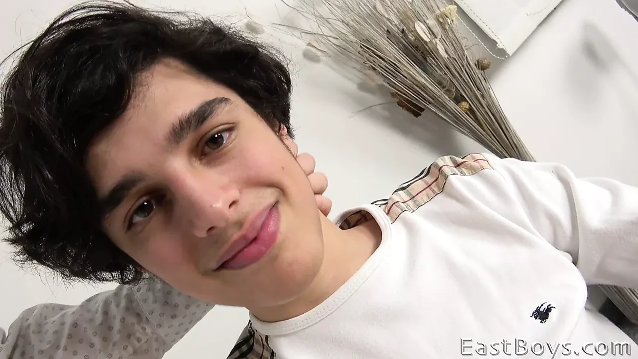 Handjob Casting – Renato Romani