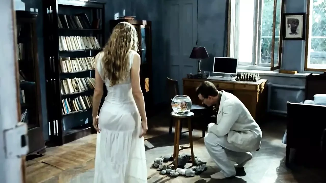 Teacher and Mother Affair – Scene