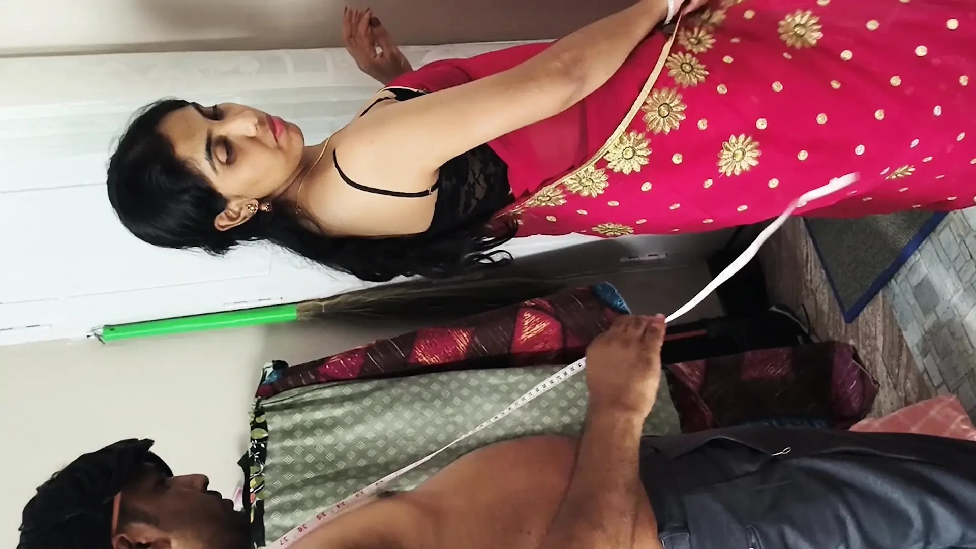 Indian Hot Bhabhi sex with tailor master (Hindi audio)
