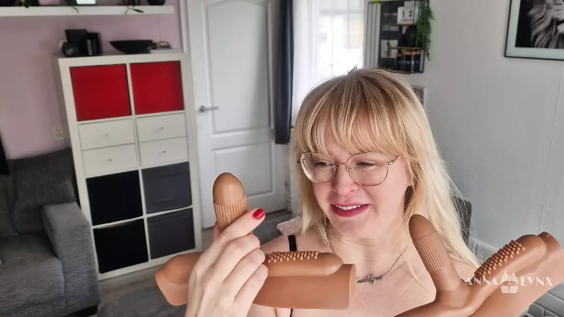 Trying Sybian for the First Time – Saddle up Challenges