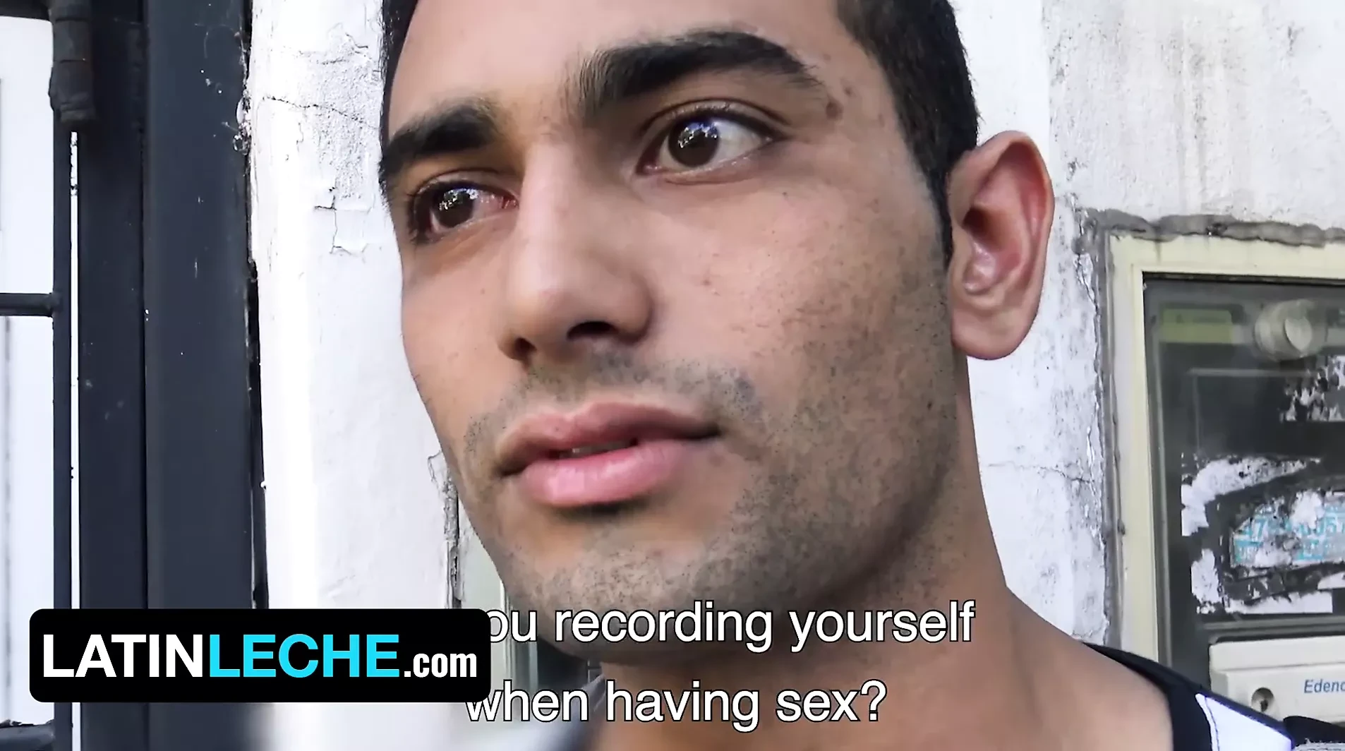 Latin Leche – Innocent Latino Boy Agrees To Jerk Off In Front Of A Stranger But Gets Tricked Fucked