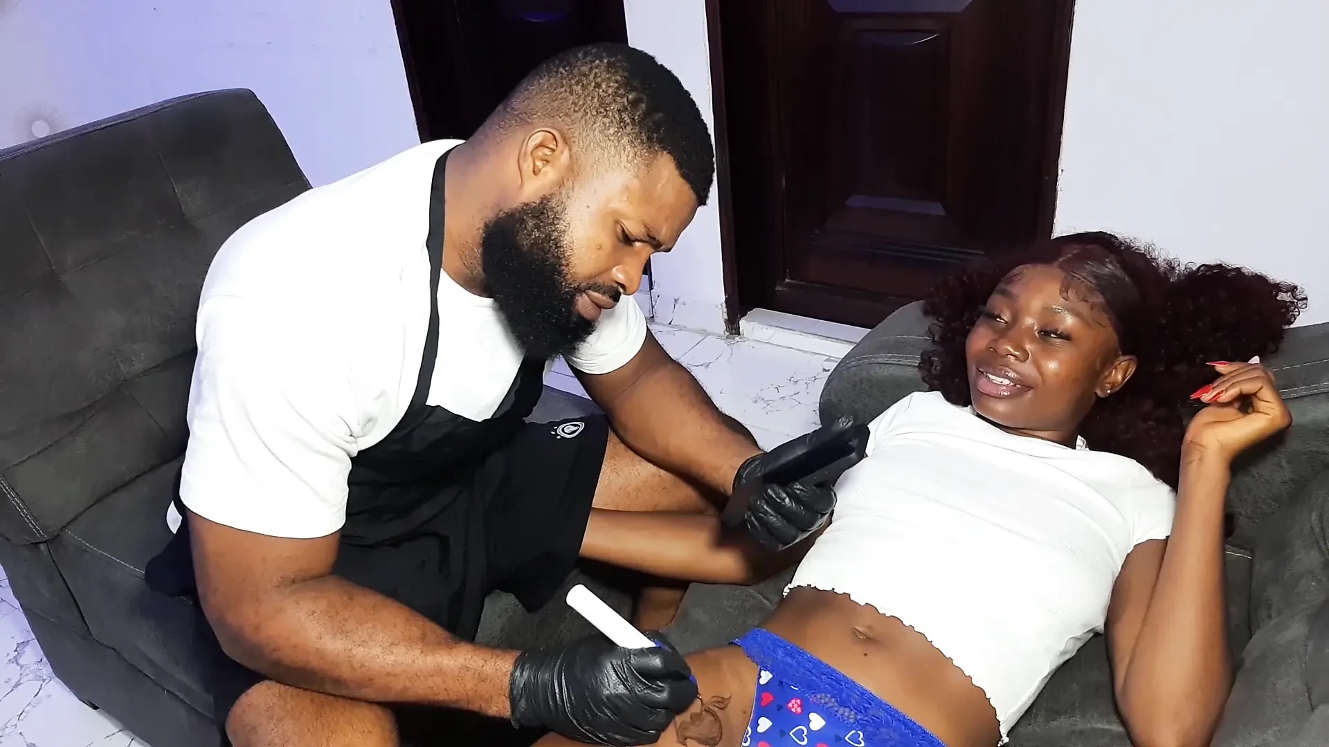 My Female Client Asked Me to Fuck Her with My Big Dick After Drawing Tattoo on Her Ass and Pussy Area