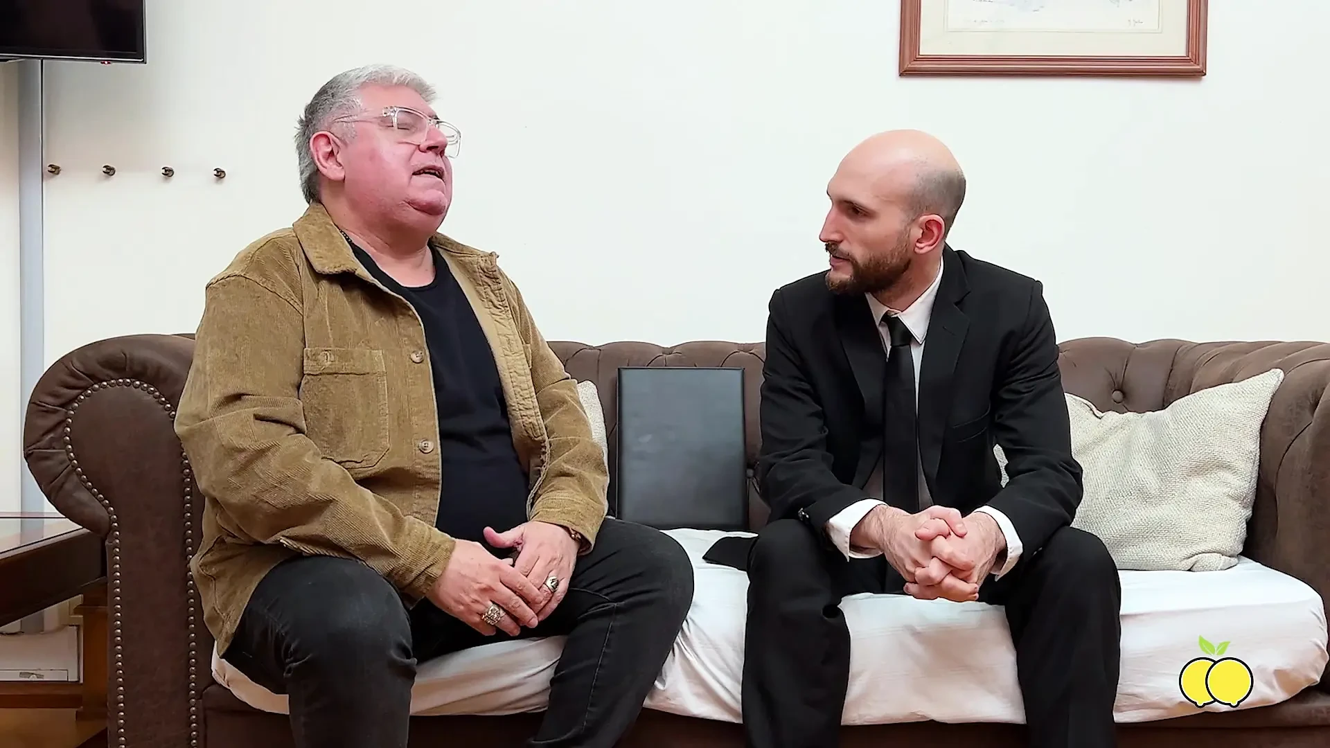 Very hot I my husband’s lawyer and try to get all the money out of him