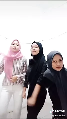 Tiktok Hot Jilbab 2020