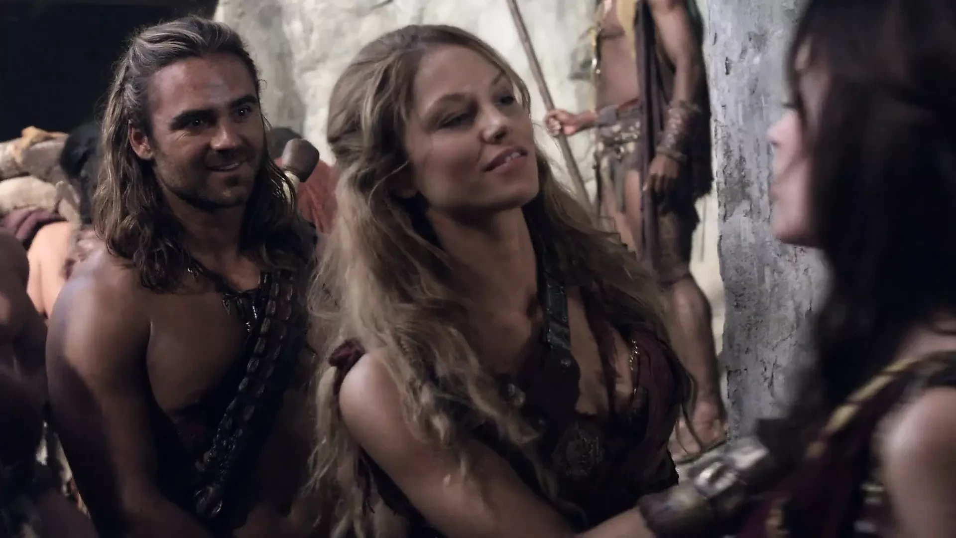 Ellen Hollman, Gwendoline Taylor, etc – ”Spartacus” S4