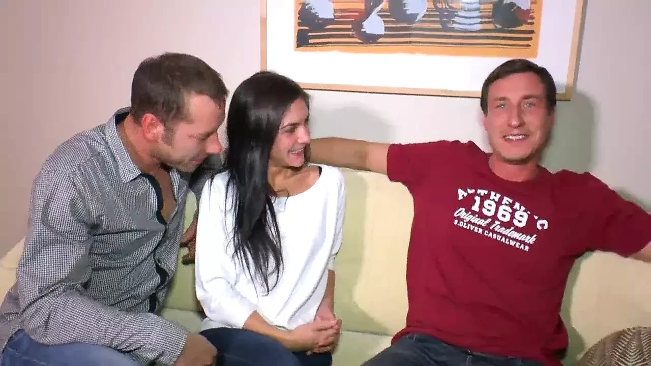 Threesome full of orgasms derived from amateur sex – 1