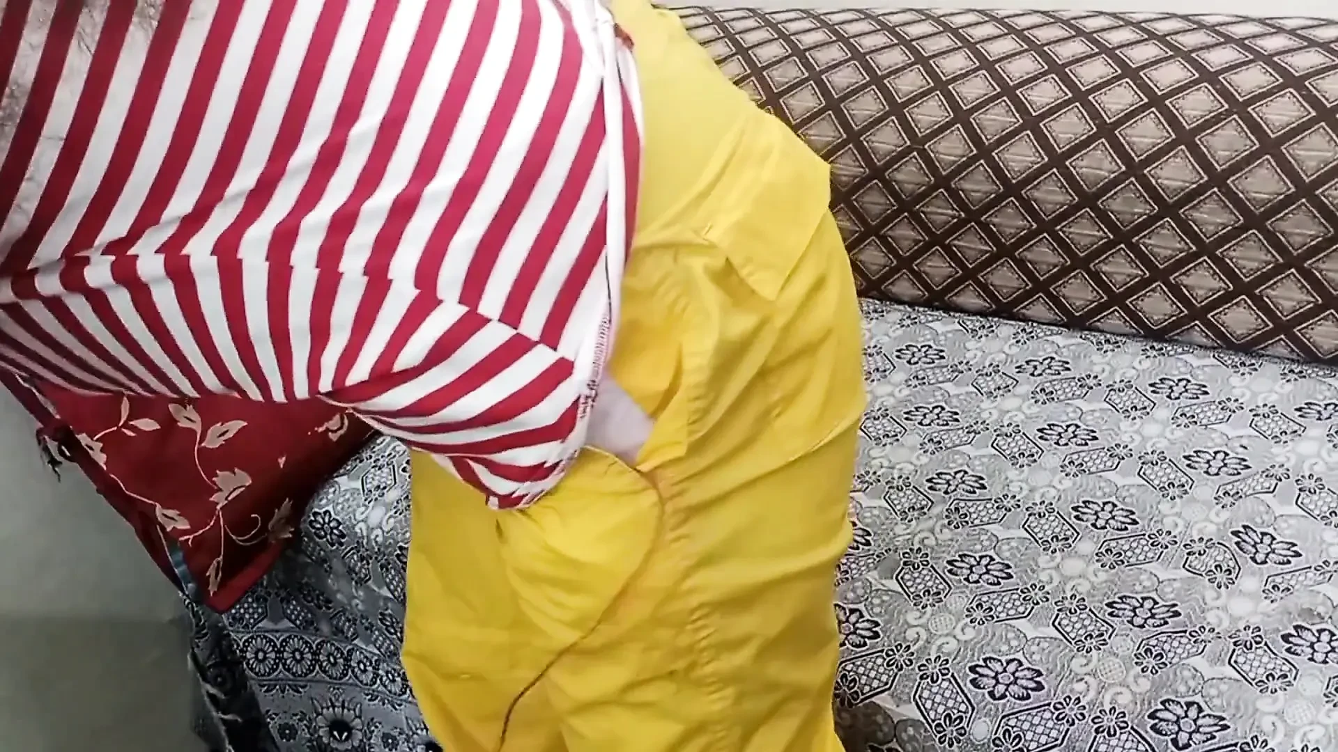 Dirty Hindi Talking on Video Call and Dildo Fisting