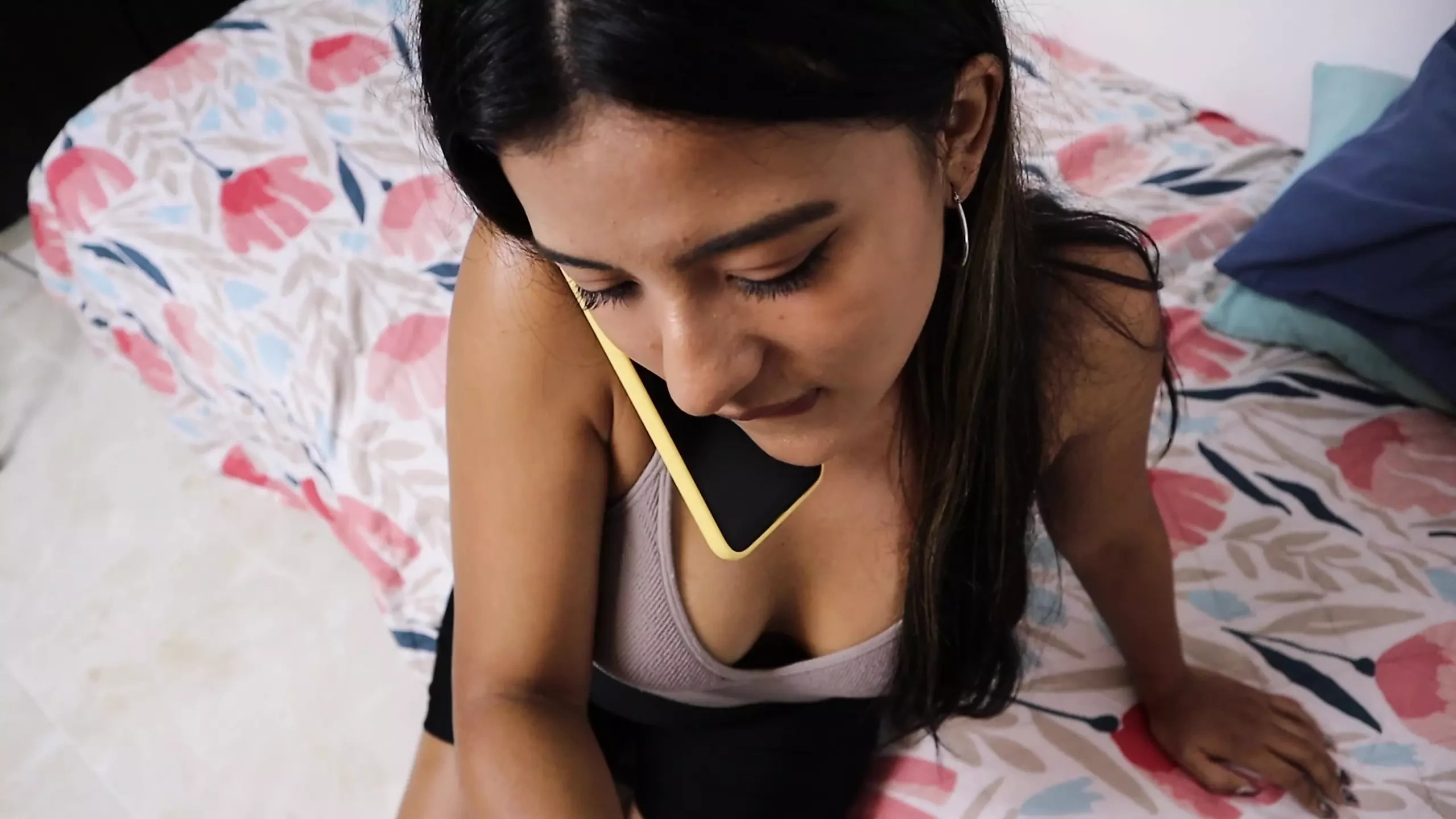 I injured my hands so my sister helped me pee and masturbate