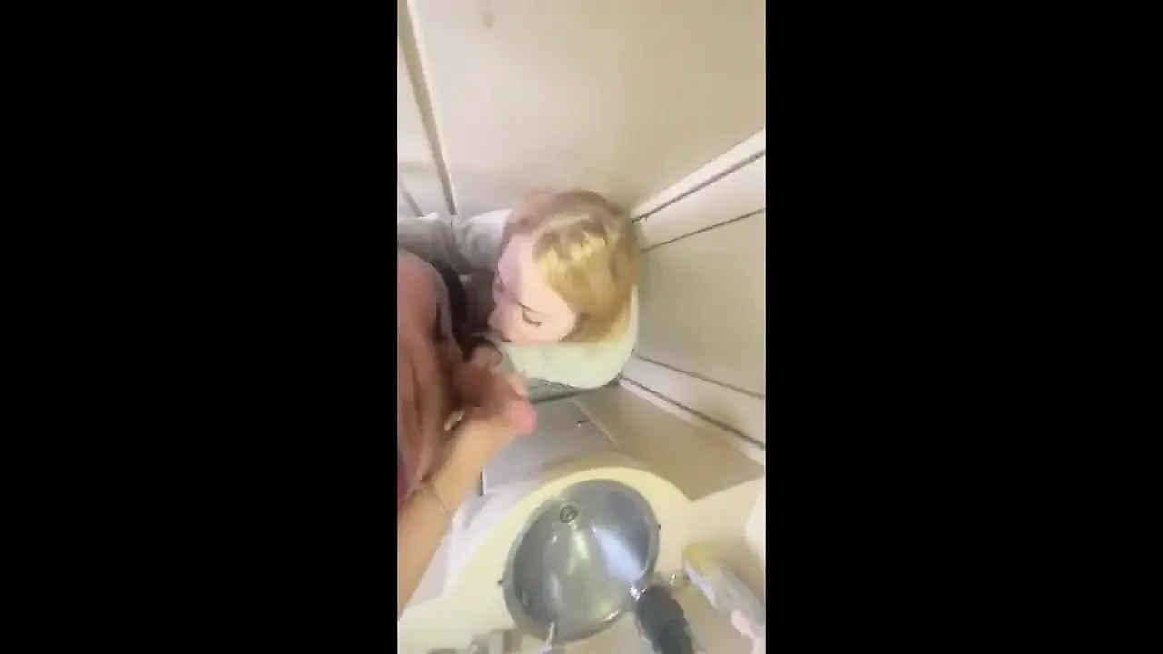 Cum on Mouth Sex on the Train