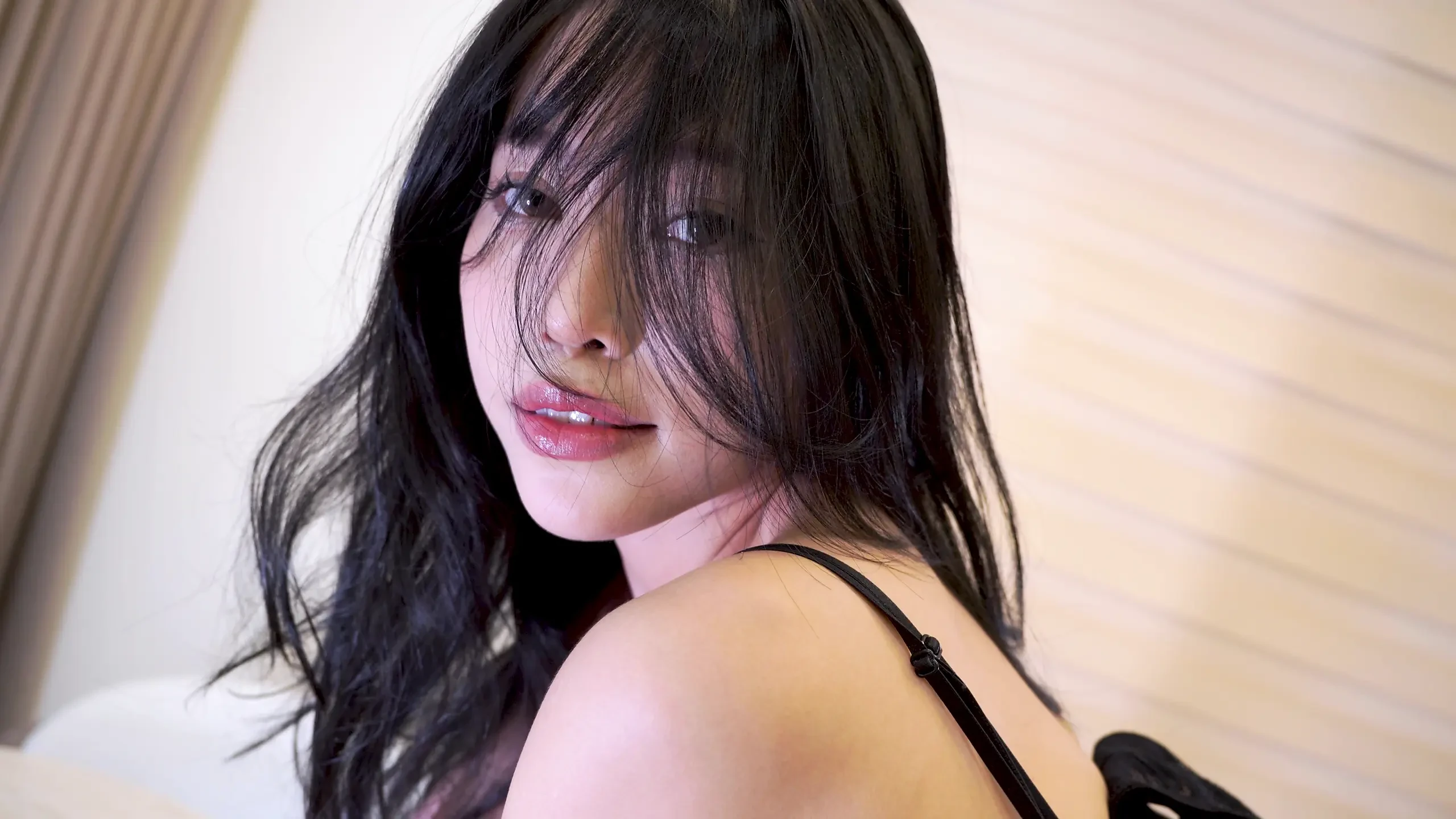 Hot Asian Girl Sucks and Squirts in Black Stockings