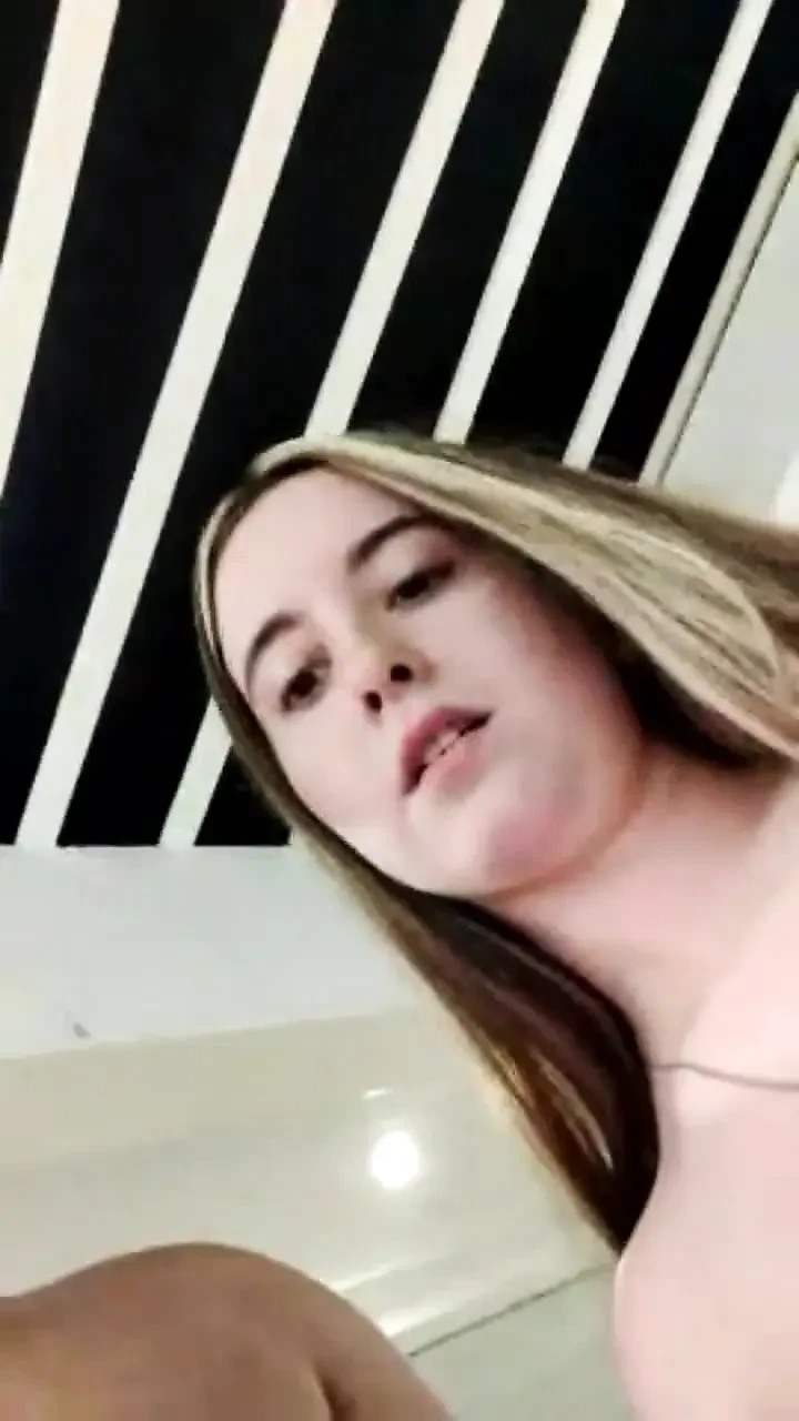 A Black Guy Fucks Me in 4 While I’m Wearing My Glasses