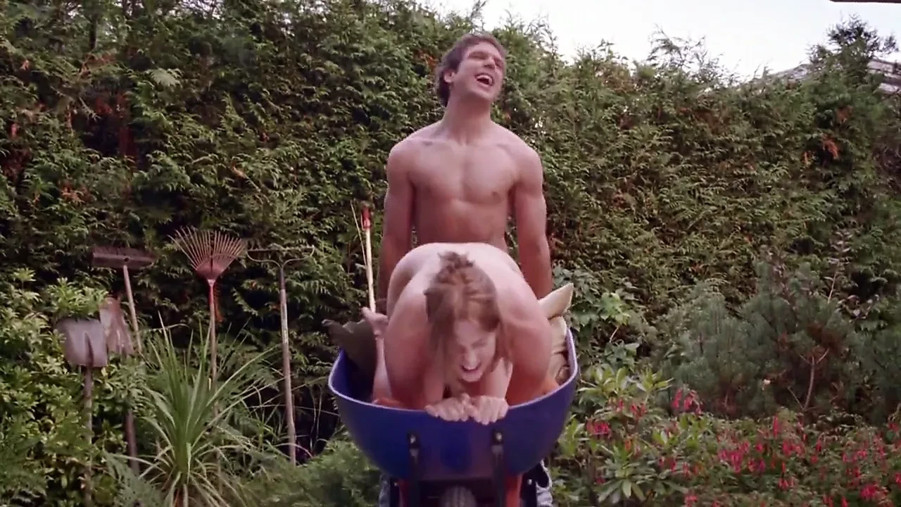 Jessica Alba & Others – Good Luck Chuck