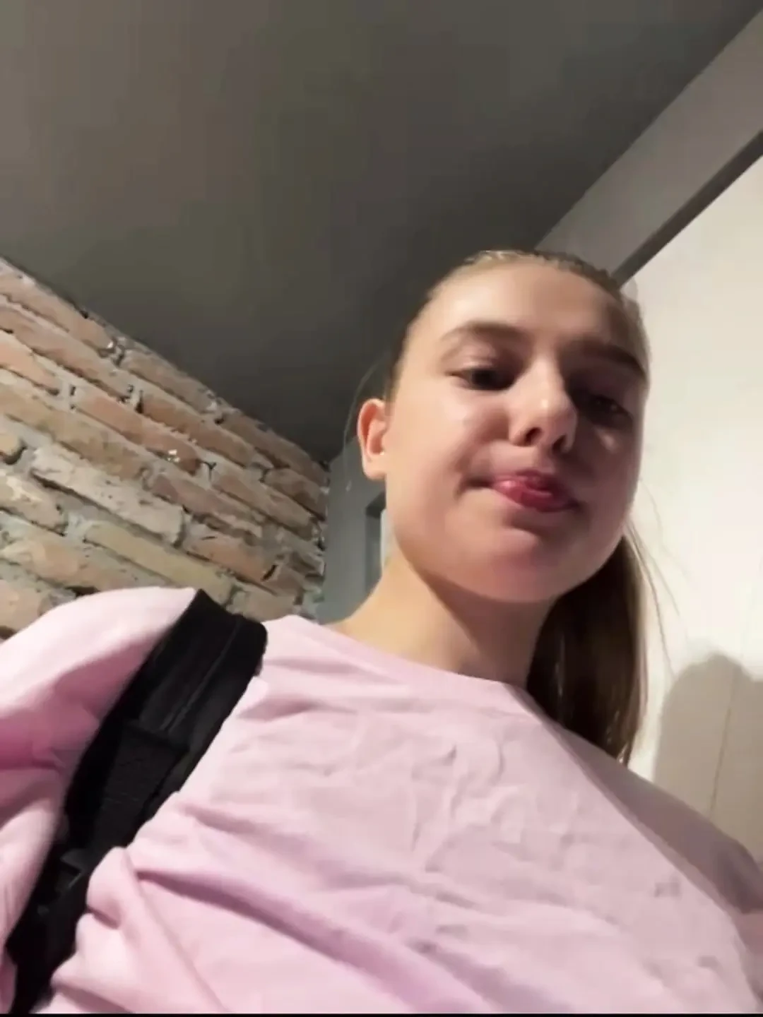 Fingering in the public