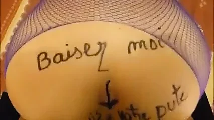 Ma femme est sa chienne