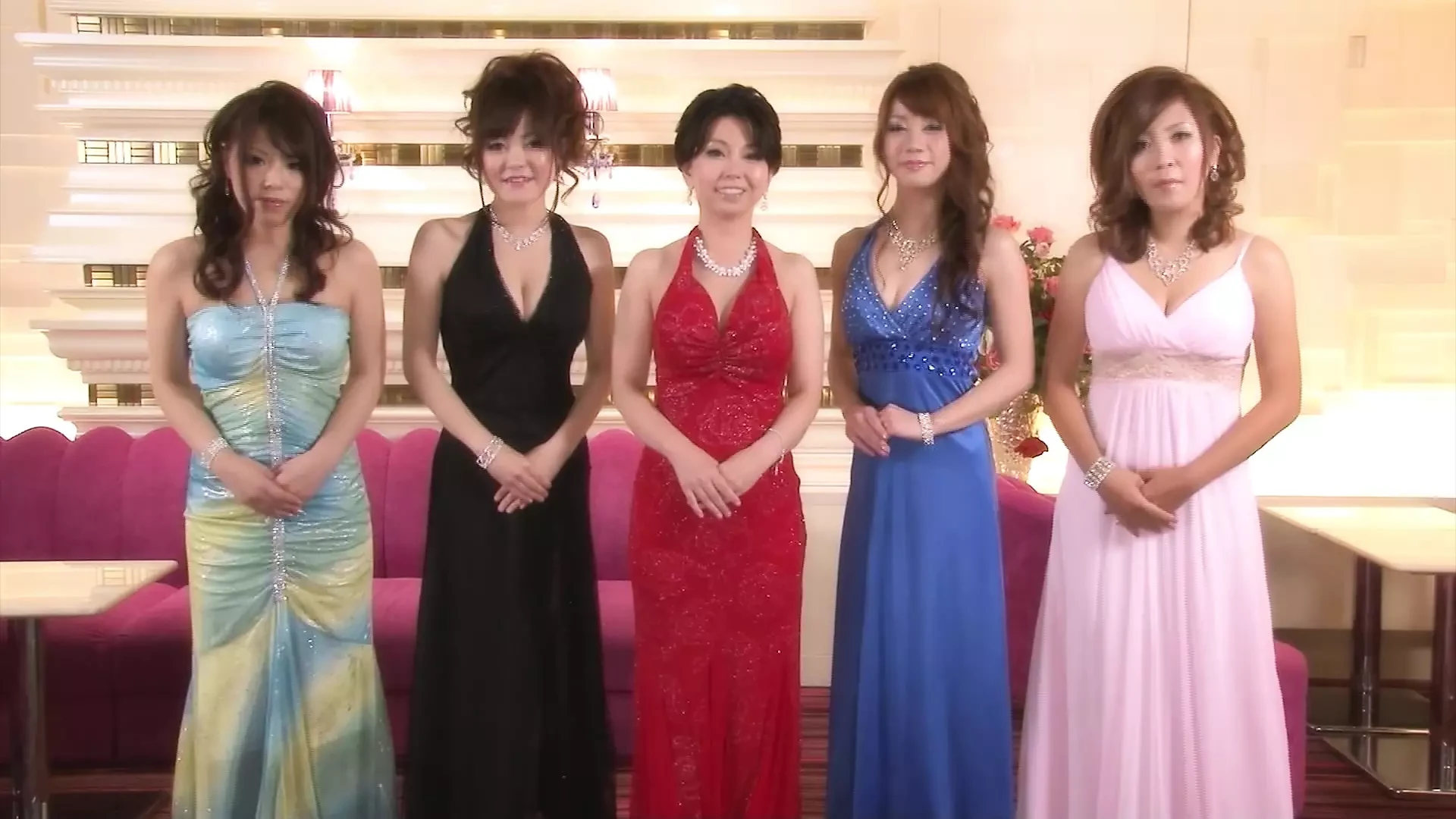 JAPANESE SEXY BABES RIDE HUGE COCKS CREAMPIE