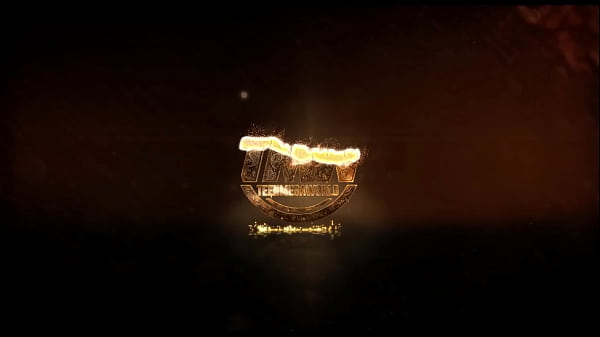 Threesome In A Photo Studio – Trailer