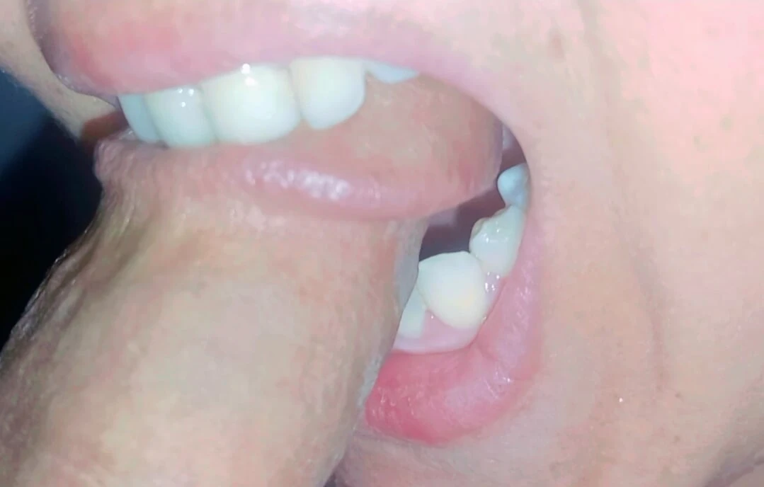 Romantic seen hot girlfriend sex pakistani aunty to pora lun he kha jany lagi thi uff so hot and sex girl