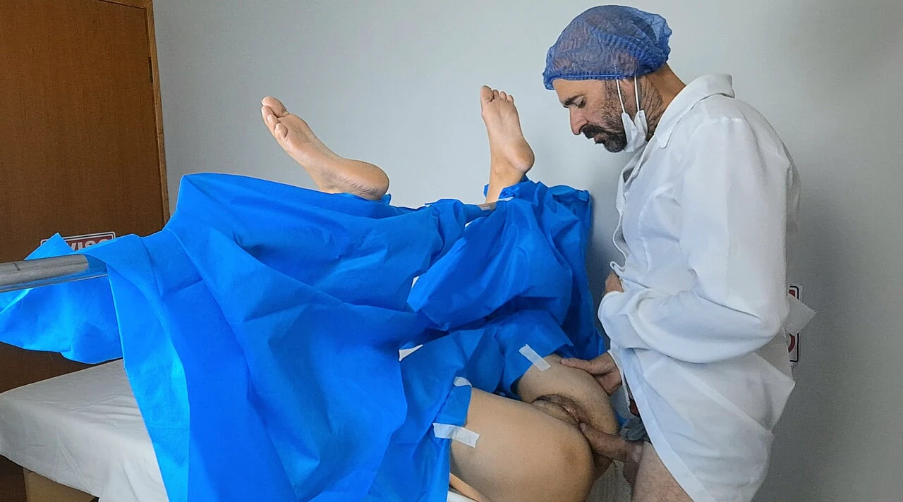 My gynecologist plays with my pussy!