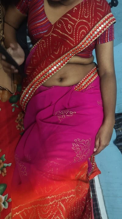 Desi indian teen doggy style in saree hot tease and made her boyfriend cum